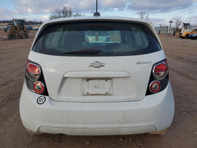 1G1JA6SH7F4201346 - 2015 CHEVROLET SONIC LS 白色 照片 6