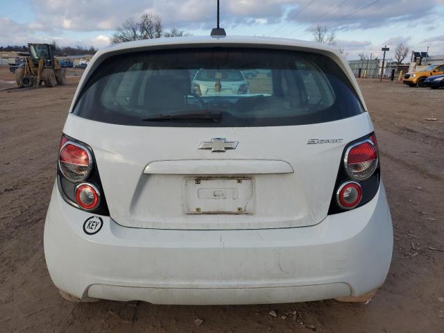 1G1JA6SH7F4201346 - 2015 CHEVROLET SONIC LS WHITE photo 6