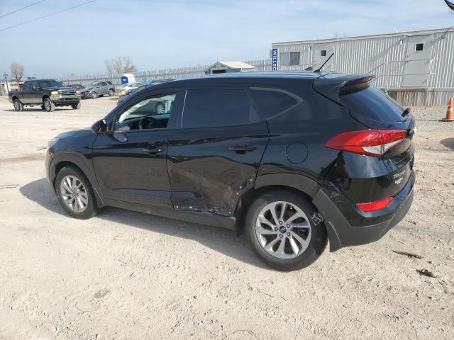 KM8J23A40JU702214 - 2018 HYUNDAI TUCSON SE BLACK photo 2