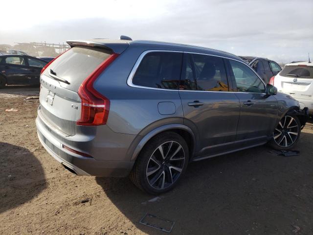 YV4A221K5L1568377 - 2020 VOLVO XC90 T6 MOMENTUM GRAY photo 3