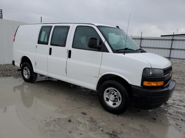 1GCWGAFP7M1215245 - 2021 CHEVROLET EXPRESS G2 WHITE photo 4