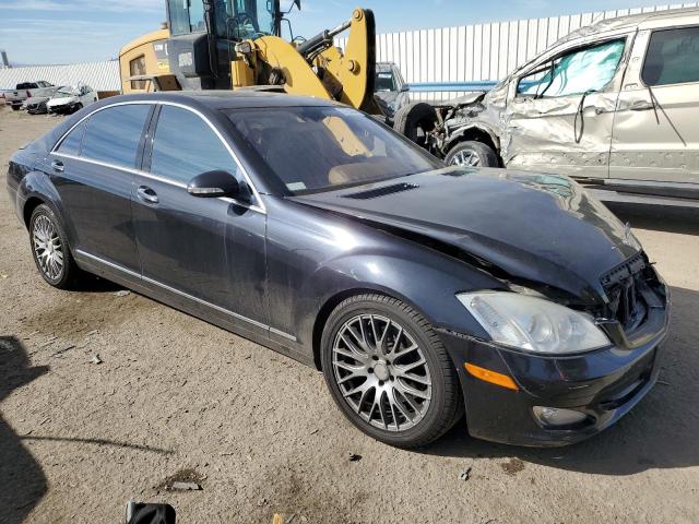 WDDNG71X18A214917 - 2008 MERCEDES-BENZ S 550 BLACK photo 4