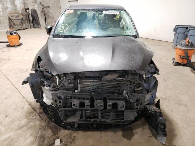 1FADP3FE1JL200988 - 2018 FORD FOCUS SE GRAY photo 5