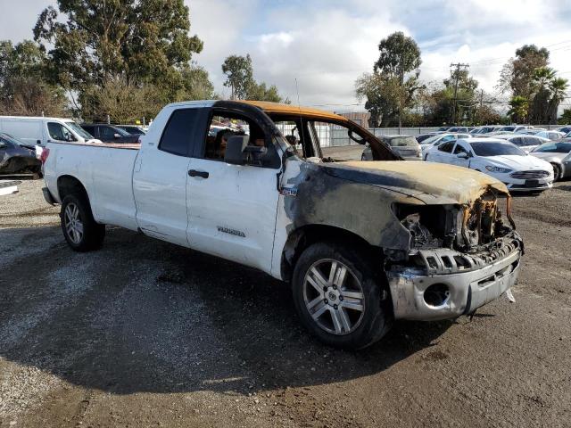 5TFSV54197X002129 - 2007 TOYOTA TUNDRA DOUBLE CAB SR5 WHITE photo 4