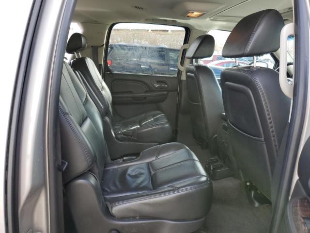 1GKFK06219J102142 - 2009 GMC YUKON XL DENALI TAN photo 11