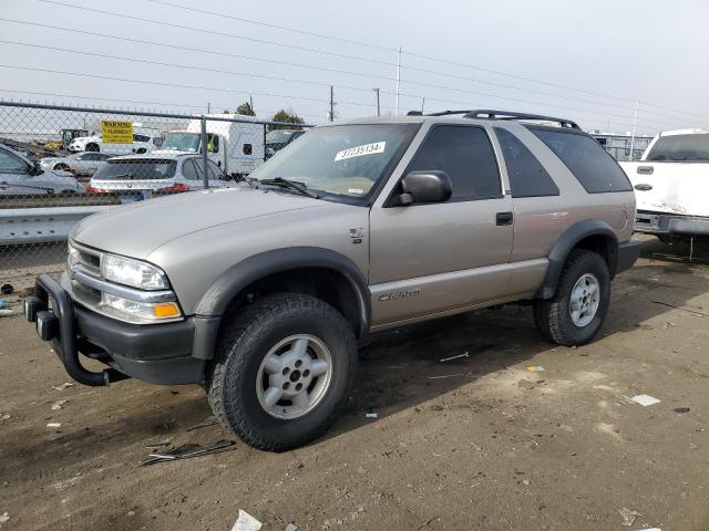 1GNCT18W9YK153292 - 2000 CHEVROLET BLAZER SILVER photo 1