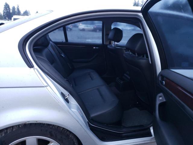 WBAAZ33435KW76364 - 2005 BMW 325 IS SULEV SILVER photo 10