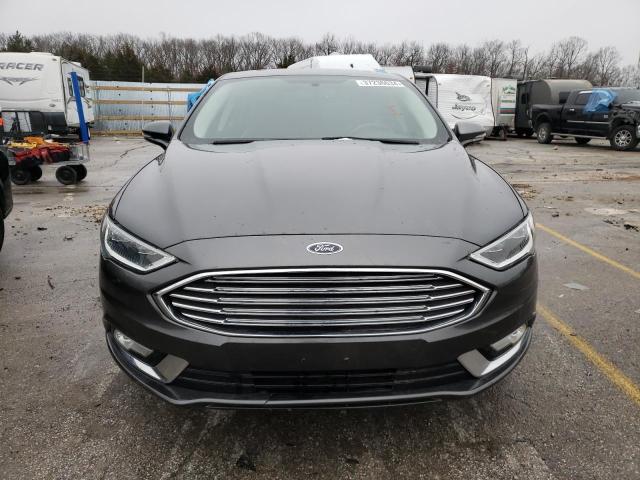 3FA6P0T9XHR256356 - 2017 FORD FUSION SE GRAY photo 5