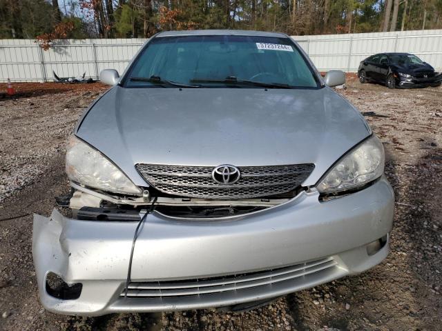 4T1BF30K65U108855 - 2005 TOYOTA CAMRY LE SILVER photo 5