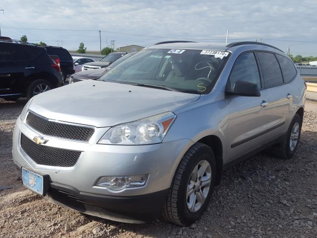 1GNKVEED5BJ217955 - 2011 CHEVROLET TRAVERSE LS  photo 2