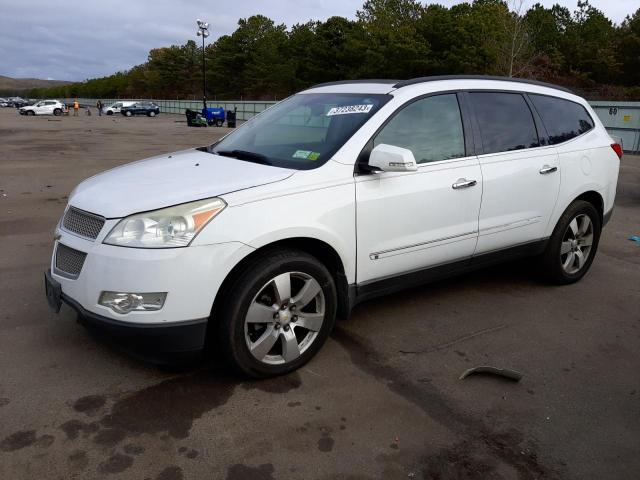 1GNER33D99S100120 - 2009 CHEVROLET TRAVERSE LTZ WHITE photo 1