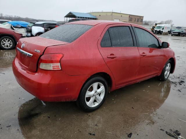 JTDBT923984027195 - 2008 TOYOTA YARIS RED photo 3