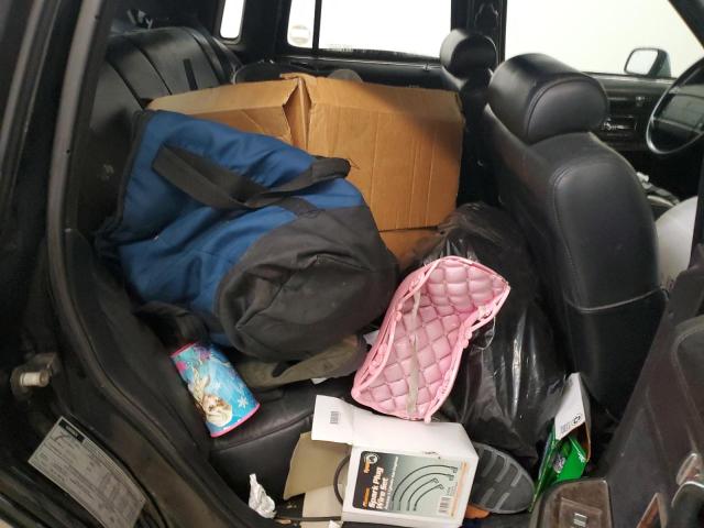 1LNLM81W2NY751446 - 1992 LINCOLN TOWN CAR EXECUTIVE BLACK photo 10