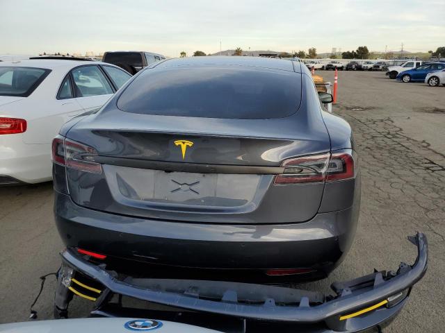 5YJSA1E19GF139374 - 2016 TESLA MODEL S ნაცრისფერი ფოტო 6