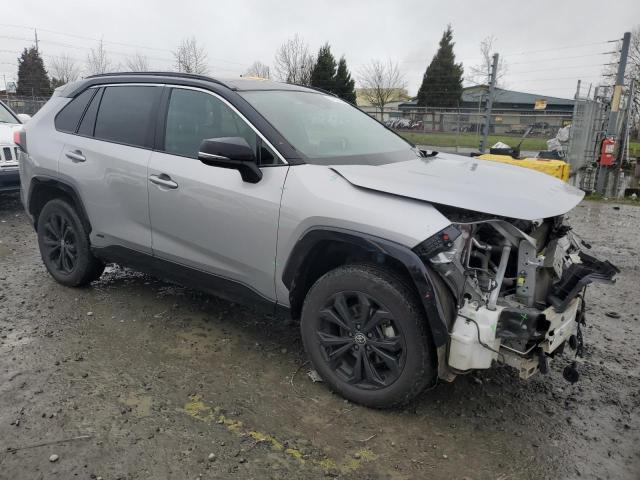 4T3E6RFV4NU081325 - 2022 TOYOTA RAV4 XSE SILVER photo 4