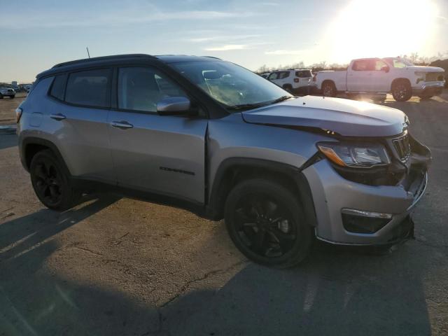 3C4NJCBB1LT102093 - 2020 JEEP COMPASS LATITUDE GRAY photo 4