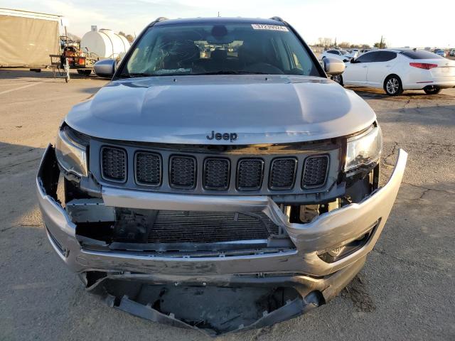 3C4NJCBB1LT102093 - 2020 JEEP COMPASS LATITUDE GRAY photo 5