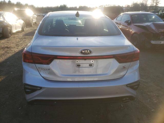 3KPF34AD6KE073300 - 2019 KIA FORTE GT LINE SILVER photo 6