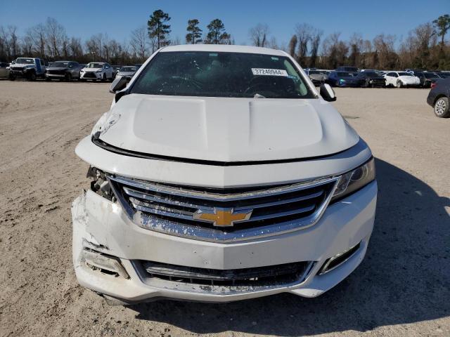 2G1105S39J9140413 - 2018 CHEVROLET IMPALA LT WHITE photo 5