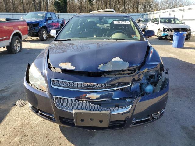 1G1ZK577594238510 - 2009 CHEVROLET MALIBU LTZ ლურჯი ფოტო 5