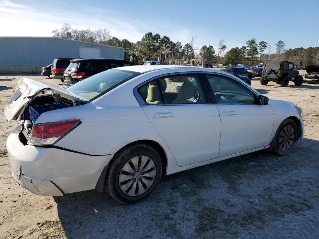 1HGCP26399A096158 - 2009 HONDA ACCORD LX WHITE photo 3