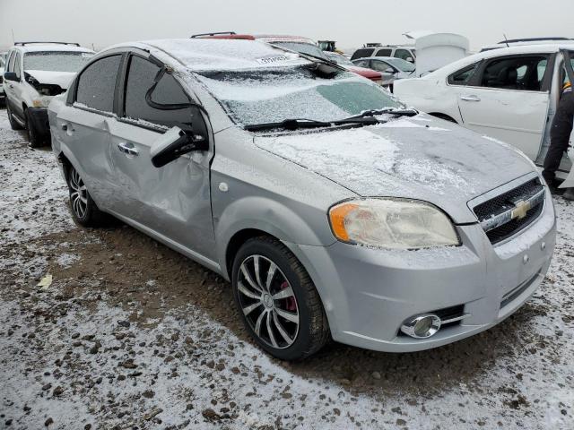 KL1TD56627B056201 - 2007 CHEVROLET AVEO BASE SILVER photo 4