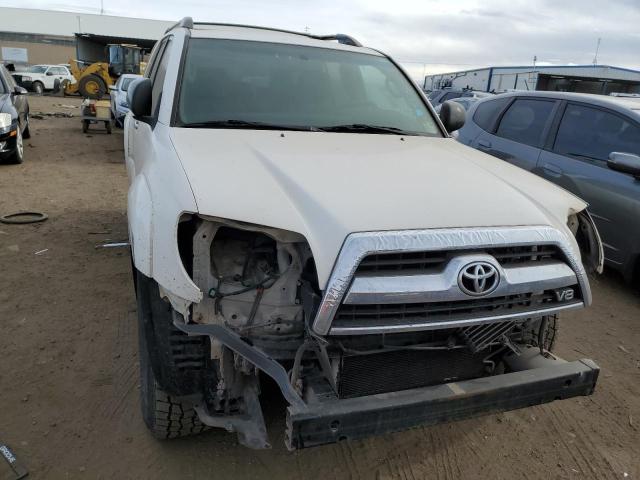 JTEZT14R578011046 - 2007 TOYOTA 4RUNNER SR5 WHITE photo 5