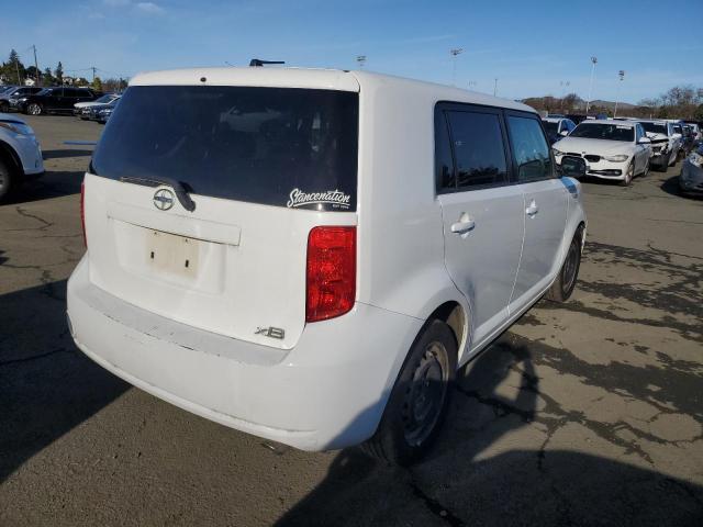 JTLKE50E891088195 - 2009 TOYOTA SCION XB WHITE photo 3