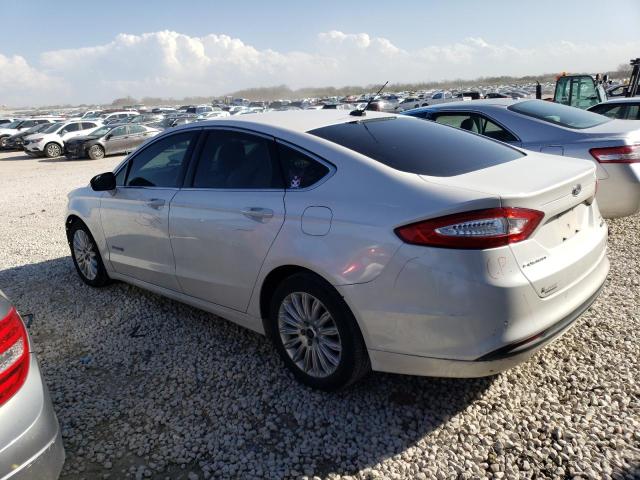 3FA6P0LU6DR303333 - 2013 FORD FUSION SE HYBRID WHITE photo 2