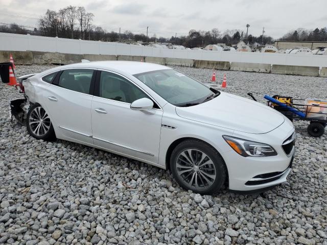 1G4ZN5SS1HU130910 - 2017 BUICK LACROSSE PREFERRED WHITE photo 4