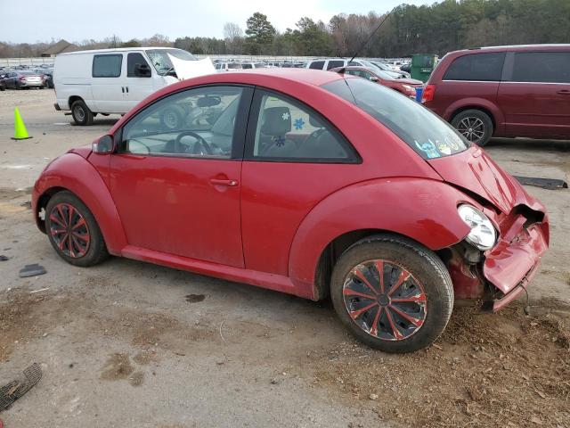 3VWPW3AG1AM000398 - 2010 VOLKSWAGEN NEW BEETLE RED photo 2