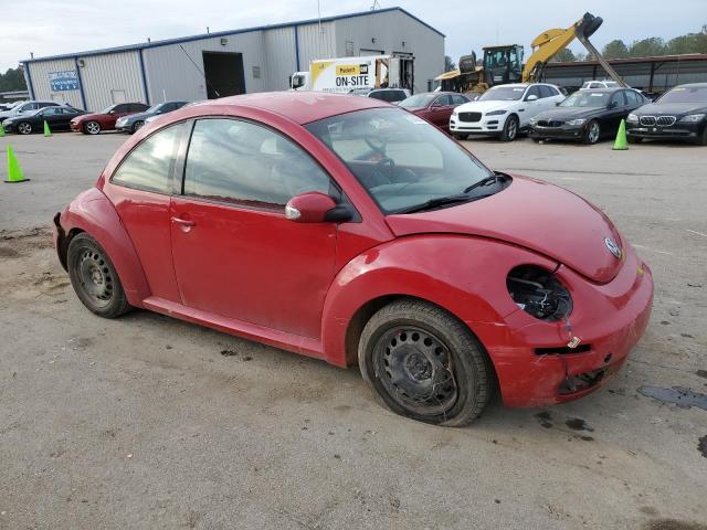 3VWPW3AG1AM000398 - 2010 VOLKSWAGEN NEW BEETLE RED photo 4