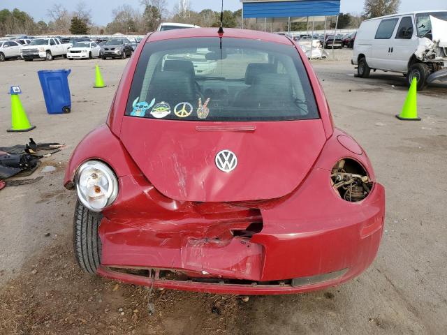 3VWPW3AG1AM000398 - 2010 VOLKSWAGEN NEW BEETLE RED photo 6