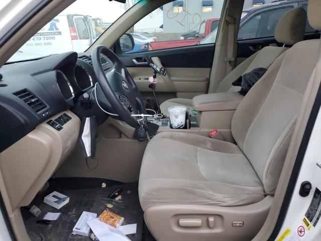 5TDZK3EH0CS077759 - 2012 TOYOTA HIGHLANDER BASE أبيض صورة 7
