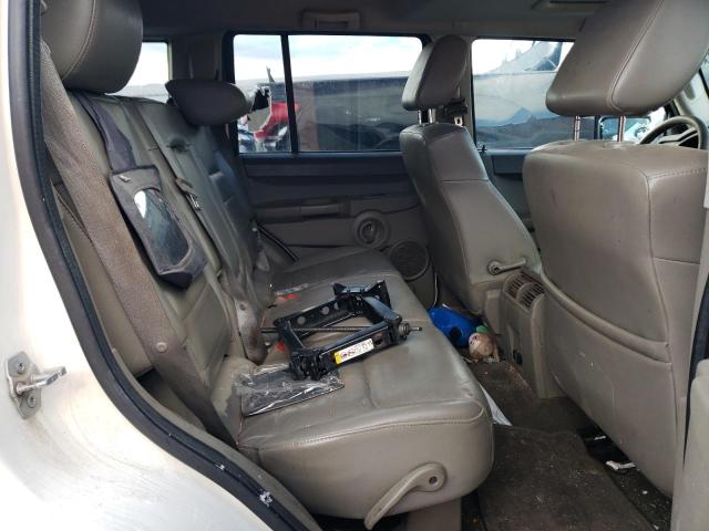 1J8HG48N78C163477 - 2008 JEEP COMMANDER SPORT Weiß Foto 10