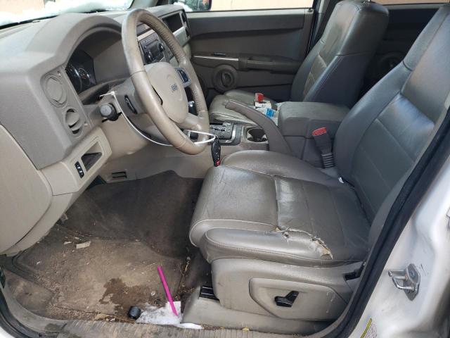 1J8HG48N78C163477 - 2008 JEEP COMMANDER SPORT Weiß Foto 7