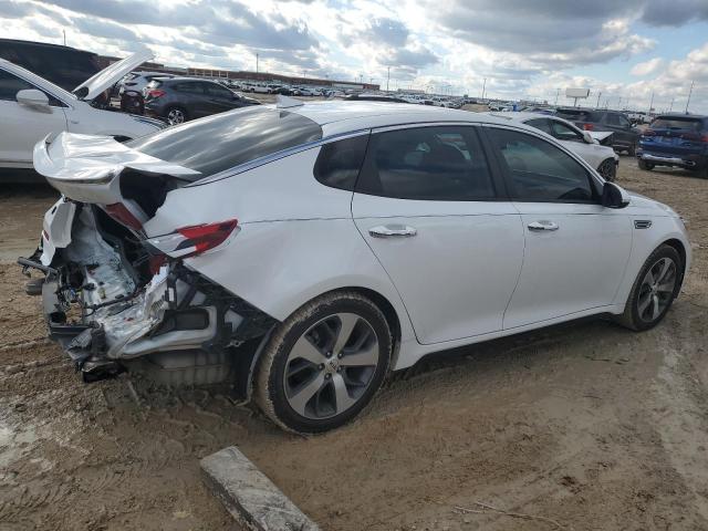 5XXGT4L30LG405247 - 2020 KIA OPTIMA LX WHITE photo 3