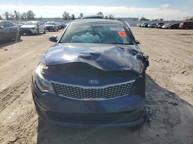 5XXGU4L35GG102418 - 2016 KIA OPTIMA EX BLUE photo 5