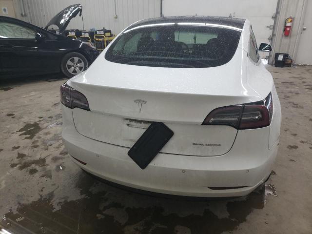 5YJ3E1EB4KF433436 - 2019 TESLA MODEL 3 WHITE photo 6