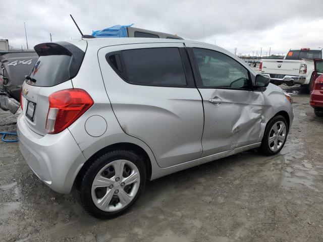 KL8CA6SA3KC736251 - 2019 CHEVROLET SPARK LS SILVER photo 3