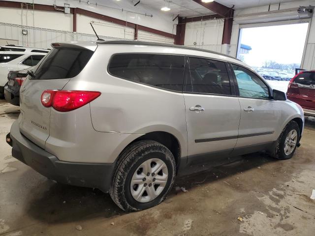 1GNLREED0AS130501 - 2010 CHEVROLET TRAVERSE LS SILVER photo 3