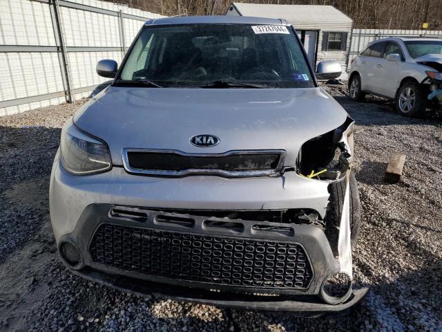 KNDJN2A25G7869101 - 2016 KIA SOUL SILVER photo 5