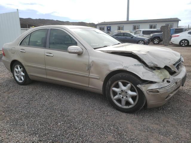 WDBRF64JX2E007599 - 2002 MERCEDES-BENZ C 320 BEIGE photo 4