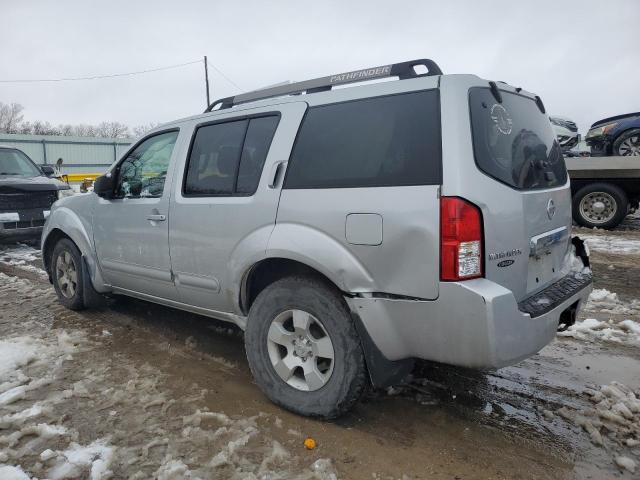 5N1AR18U85C724737 - 2005 NISSAN PATHFINDER LE 银色 照片 2