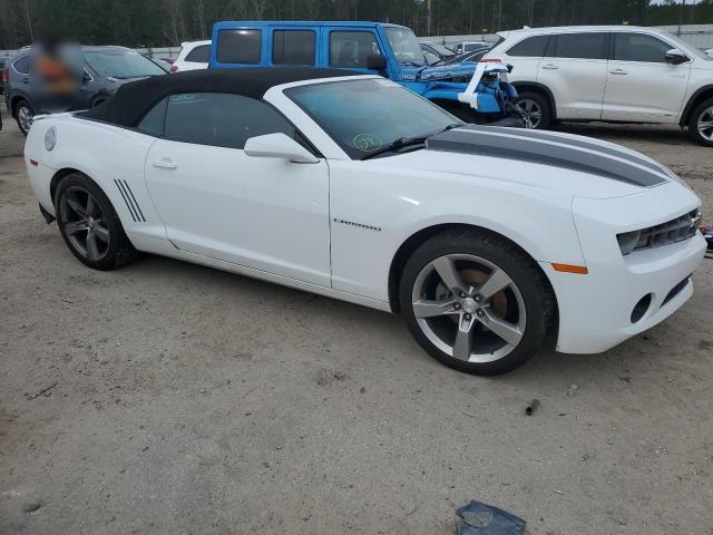 2G1FG3DD3B9199907 - 2011 CHEVROLET CAMARO LT WHITE photo 4