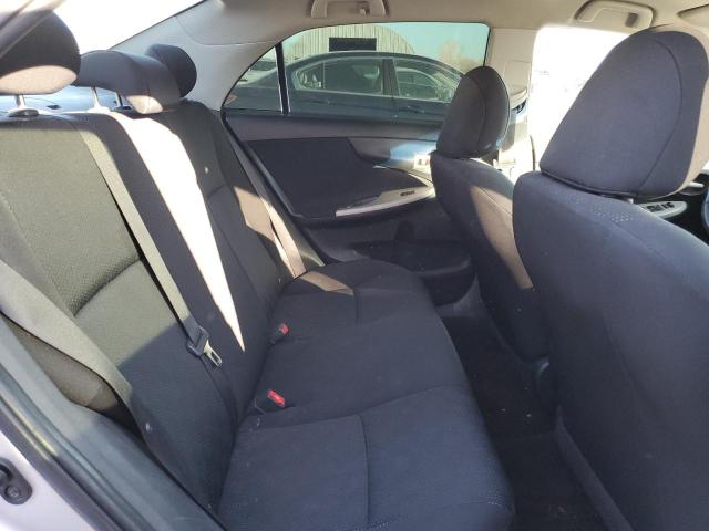 1NXBU4EE9AZ285666 - 2010 TOYOTA COROLLA BASE GRAY photo 10