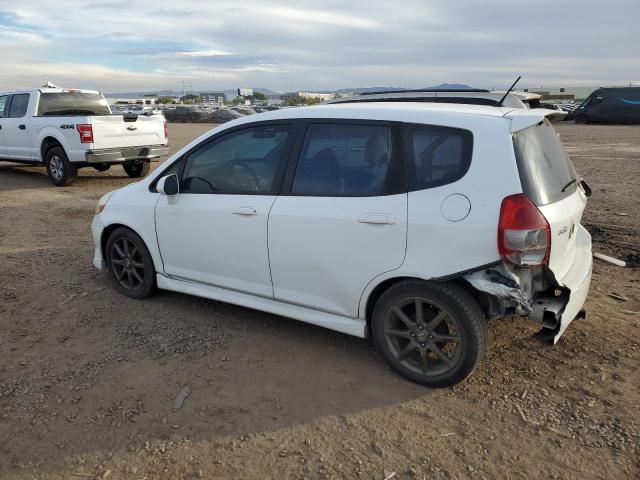 JHMGD38687S031703 - 2007 HONDA FIT S WHITE photo 2