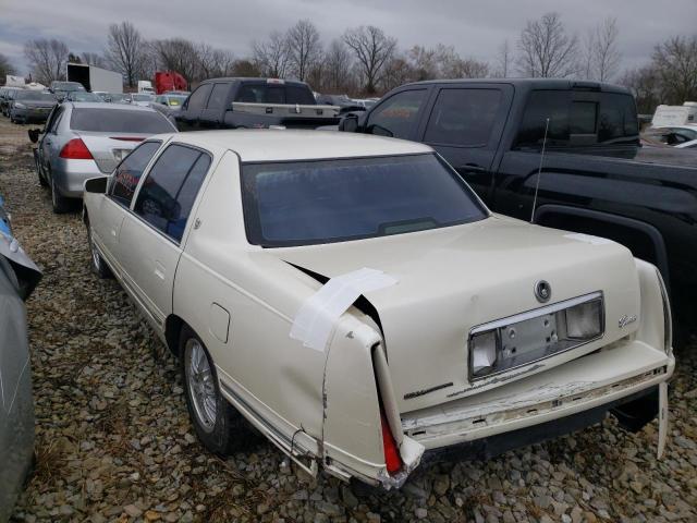 1G6KD52Y3VU203500 - 1997 CADILLAC DEVILLE WHITE photo 2