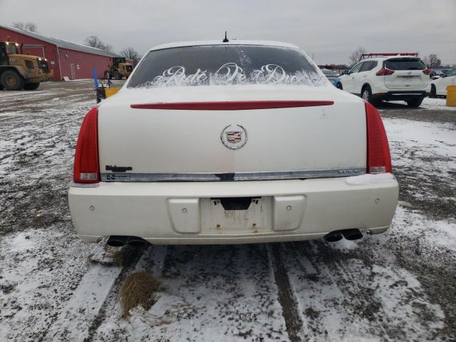 1G6KD57Y88U154940 - 2008 CADILLAC DTS WHITE photo 6