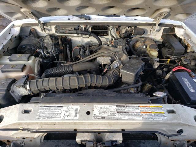 1FTYR10V6YTA80053 - 2000 FORD RANGER WHITE photo 11